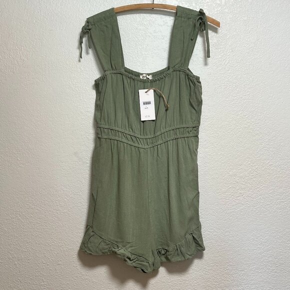 NWT Romper Olive Green Junior Size L - Picture 1 of 8